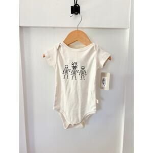 Tenth & Pine Skeleton onesie